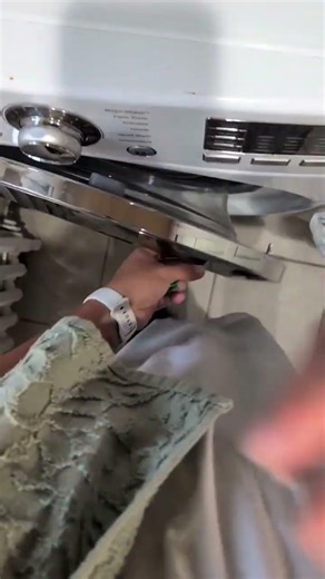 Your washing machine works hard. It also gets gross 🤢 ​ #washingmachine #washer #cleaninghacks