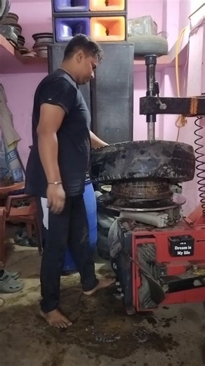 Tyre repairing special technology tips and tricks for all type problem solved instant follow me 🙋🫡