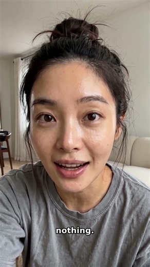 Why those tiny forehead bumps are not normal acne