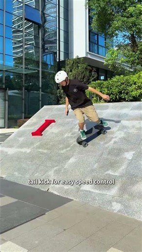 Exway Wave is compact, powerful, and built for everyday freedom.