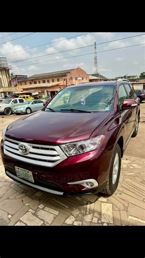 OPLUS AUTO BAKING The Auto Clinic... *Auto Body Work *Auto Painting *Auto Branding *Auto Oven Bake We're @ No.1 Powerline Road , Oko-Oba Agege. Lagos... ☎️📱📞: 08038782797 & 07010008077 BODYSHOP O'PLUS AUTO SPRAY 'N' BAKE BOOTH is a state-of-the-art facility offering premium collision repair for your vehicle. We are one of the best equipped body shops in the Country 🇳🇬