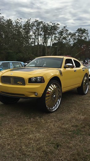 Custom Charger and Camaro with 32s Floaters in Florida
