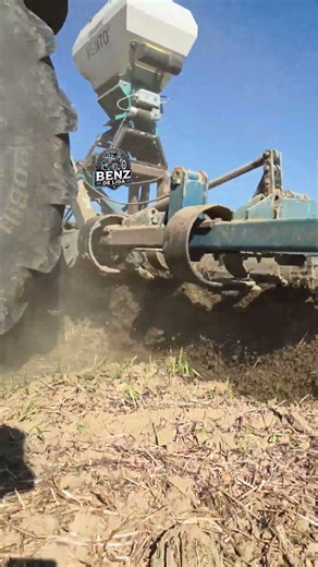 Deutz bei Saatvorbereitung #🌾🚜