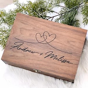 Personalized wooden name box for memories, keepsake gift, present for Him, Her, Boyfriend, Girlfriend, Baby Boy, Baby Girl, Brother, Sister, Guy, Groomsmen, Bride Friend for Birthday (Walnut)