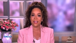 83K views · 1.1K reactions | Sunny Hostin on Pres. Biden snapping at CNN reporter Kaitlan Collins: “He has to maintain the temperament of the President of the United States. So I was disappointed that he reacted that way but I’m pleased that he apologized. Something that you haven’t seen in the past four years.” | The View | Facebook