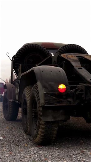 10x10 drivetrain? Check out the episode with the ZIL 157.