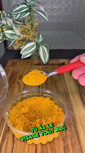 Tu avais la peau toute ridée… et en 2 préparations elle devient lisse comme jamais #PeauSansRides #RecetteNaturelle #AntiÂgeMaison #PeauLisse #BeautéNaturelle