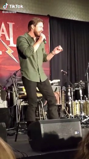 Jensen Ackles Singing and Dancing to the Applebees Song