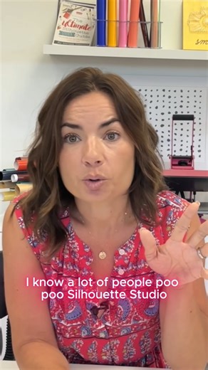 Melissa💕Silhouette CAMEO, Printer, Small Biz Guru on Instagram: "Did you know you can use Silhouette Studio to set up cut lines for your Roland printer? ✨ Get those perfect cuts every time! Comment CONTOUR to get the full step-by-step guide. #Rolandprinter #silhouettestudio #printandcut"