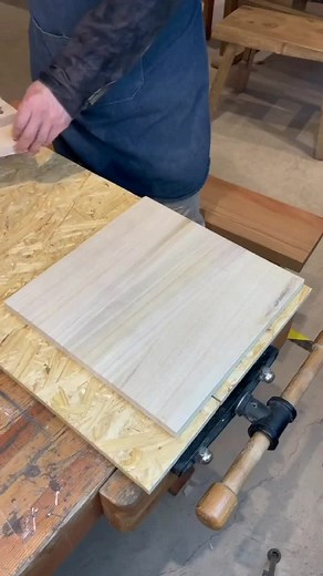 Nice tool for newbies :) #woodworking #woodwork #woodworker #tricks