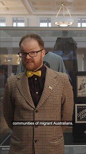 This plastic phonograph record contains a campaign song in Greek, recorded for the 1975 federal election. Authorised by the Australian Labor Party, it was an attempt to target the growing number of Greek Australian voters at a time when Australia's demographics were changing, and a multicultural landscape was emerging. | Museum of Australian Democracy at Old Parliament House