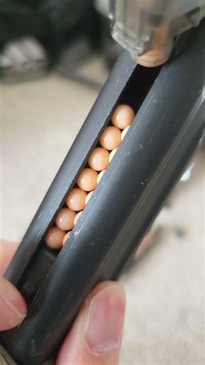 Loading Airsoft Pistol #airsoft #airsoftcqb #airsoftgun