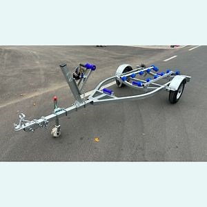 Lightweight 3.9m Single Axle Poly Bunks Galvanized Boat Trailer New Style