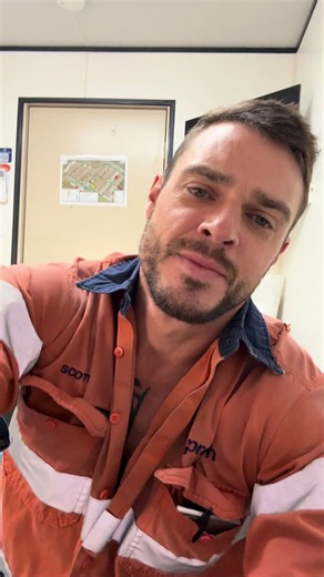 Coping with FIFO Mining: Staying Connected While Working Away