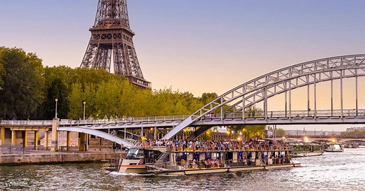 Seine River Sightseeing Cruise in Paris by Bateaux-Mouches - Klook