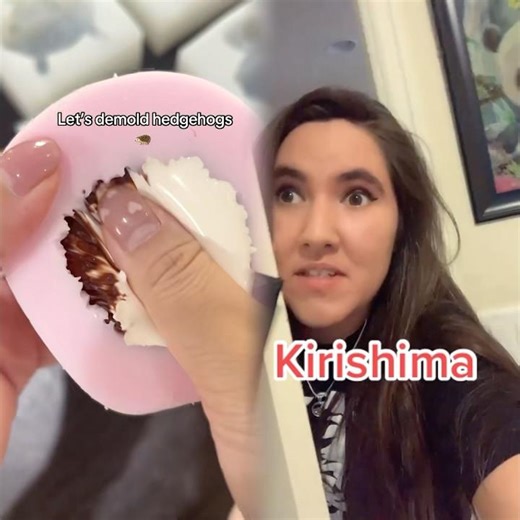 Eri tried to use her quirk to help out Todoroki, but it looks like it went too far #myheroacadem