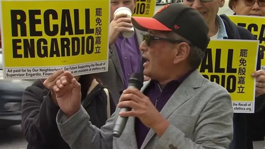 SF group demonstrates against supervisor, Great Highway closure