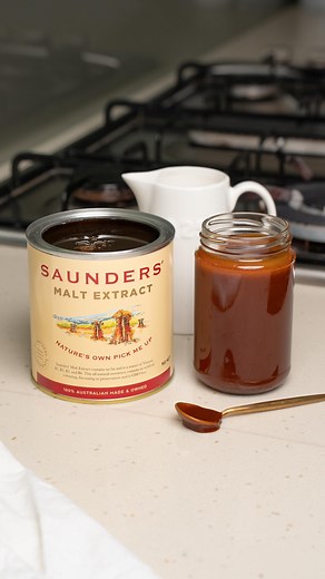 Malt Caramel Sauce Silky, golden perfection every time ✨ This Salted Malt Caramel Sauce is foolproof, rich, indulgent, and perfect for drizzling over anything. Finished with Saunders’ Malt Extract and sea salt, it’s rich, indulgent, and perfect for drizzling over anything. 🛒Find Saunders Malt Extract at Woolworths, Coles & select IGA stores. Ingredients 200g caster sugar 90g @delbocia salted butter (cubed) 120ml thickened cream 2 tbsp Saunders’ Malt Extract 1 tsp sea salt flakes (or to taste) M