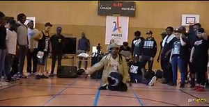 One of the best hiphop dancer ! Icee Forzesound from France. He can do everything. Flow, control, groundmoves, creativity, musicality, slides, waving, new jack swing... I had the opportunity to see him in Korea this summer. You have to see him live. Filmed and edited by My Hood Films https://www.facebook.com/HipHopVsKrump/ Original Link: https://www.youtube.com/watch?v=0S3KSvudFuQ | Dancefloor