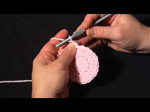 How to Crochet: Double Crochet in the Round
