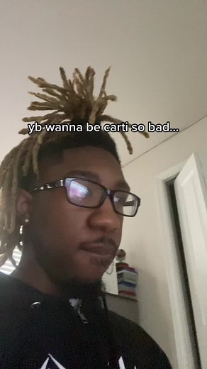 Casual Indoor Look With Dreadlock Style Inspiration