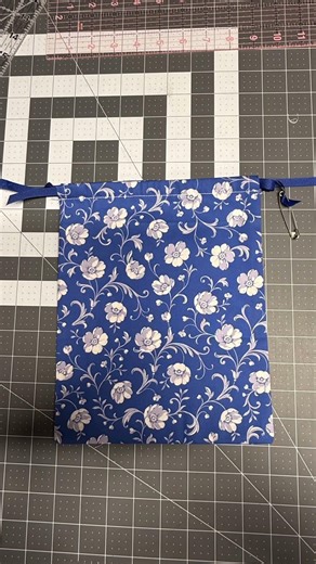 Sew this Easy Peasy Drawstring Bag today! 🧵✂️ #sewing #diy