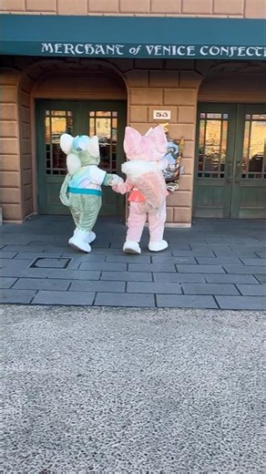 ジェラトーニとリーナベルのやり取りが可愛すぎた♡#ディズニーシー #リーナベル #ジェラトーニ #グリーティング