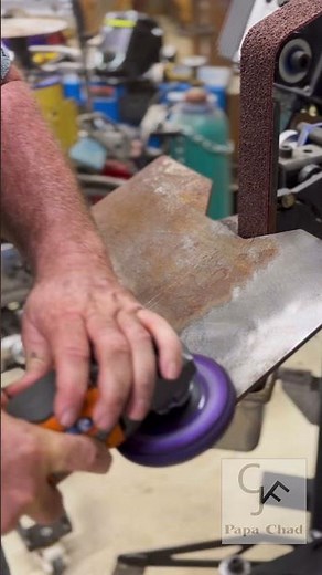 Strip disk and CRC 3-36 cleaning up rusted metal. #papachad #rustprevention