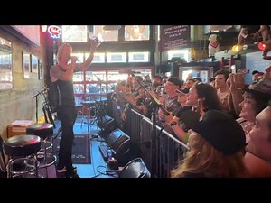 Duff McKagan Introduces Slash’s Serpent Tour at Easy Street Records. 4K