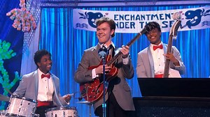 GREAT SKATE!!! 🤪⛸️ Marty and the Starlighters drove by Dancing on Ice to play some rock n' roll for Phil and Holly! 🎸 Go back in time and catch up on ITVX now! ⚡ www.itv.com/watch/dancing-on-ice/2a5040/2a5040a0055 | Back To The Future - Musical