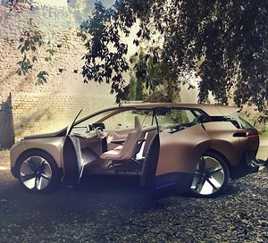 183K views · 2.3K reactions | BMW iNext Vision: il futuro vi aspetta a braccia aperte. | BMW Italia | Facebook