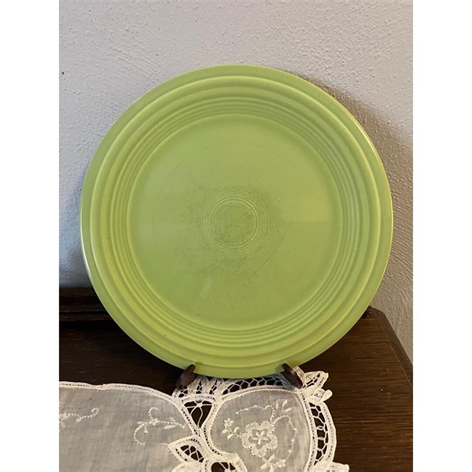 Fiesta-ware Chartreuse Dinner Plate, Some Wear in Center - Etsy