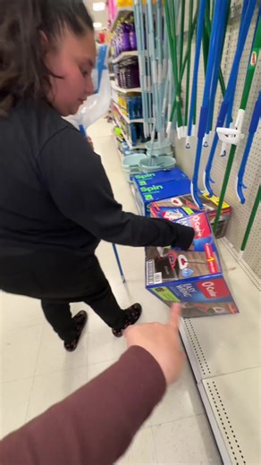 O-Cedar RinseClean Spin Mop: Your Holiday Cleaning Essential