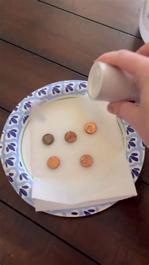 How to turn pennies green #science #experiment