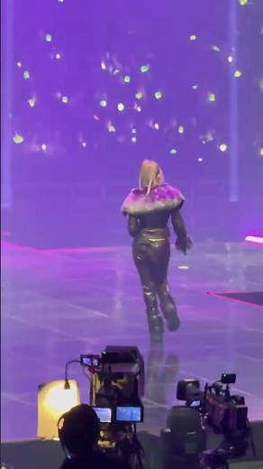 miss bailey model walk 🤭🤍🔥★#ALLDAYPROJECT #올데이프로젝트 #더블랙레이블#THEBLACKLABEL #BAILEY#베일리#kpop#fypshorts