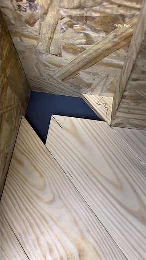 How to Cut & Fix Wood Flooring Corners Perfectly | Step-by-Step Carpentry Guide 🔨 #woodenflooring