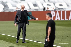 Zinédine Zidane prône le « zéro tolérance » face au racisme