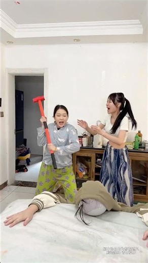 Pretend my head got hit badly to see how my sister reacts.