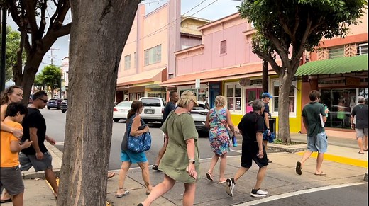 Maui Walking Tours LLC launches Wailuku Street Murals & History Tour | Maui Now
