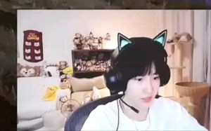 狗哥：天呐虽然我快三十岁了，但是我还是能接受我有一个哥哥。