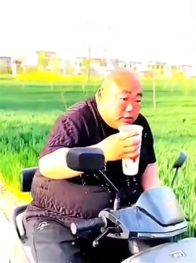 Hilarious Chinese Comedy Clips That Will Make You Laugh
