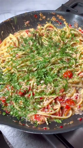 Spicy Crab Linguine #cooking