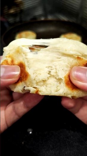 Delicious and Easy Pan-Fried Chewy Cheese Naan #simplerecipe
