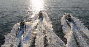 PRESTIGE est né il y a 30 ans avec la volonté de créer des yachts d'exception, pensés pour des clients d'exception, pour ceux qui aspirent à rêver leur vie et à vivre leurs rêves. ✨ Découvrez nos gammes de yachts | Prestige Yachts