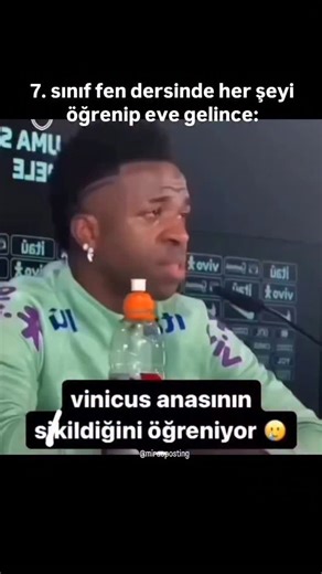 video arşivi on Instagram: "Köpeğiyle birlikte yaptığı yürüyüşlerde kedisinin neler yaptığını merak eden adam, kedinin hareketlerini takip etmek için ona GPS cihazı kurmaya karar verdi. Topladığı verileri analiz ederken kedinin yolculuk boyunca gizlice onları takip ettiğini, yakında ama görüş alanı dışında kalarak onları şaşırttığını keşfetti. Bu davranış, kedilerin bağımsız ve aynı zamanda bağlı doğasını vurgular. Genellikle yalnız hayvanlar olarak kabul edilseler de kediler, sahipleri ve evdek