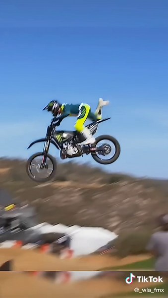 FMX Freestyle Motocross: A Thrilling Ride