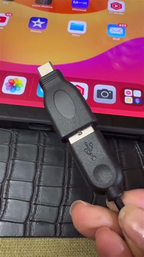 Connecting a Logitech K120 Corded Keyboard to an iPhone/iPad