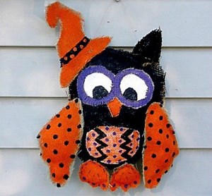 How to Make a Burlap Owl Door Hanger