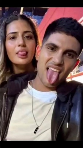 shubham gill ♥️😘🩷 with sister beautiful jodi bhai bahan love story sara#short#shubmangill #sara#vide