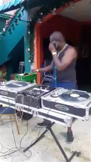 Vinyl…………………… MUSIC IS LIFE #TheMusicalJourneyMixSeries #Vinyl #VinylRecords #Reggae #SoundSystemCulture